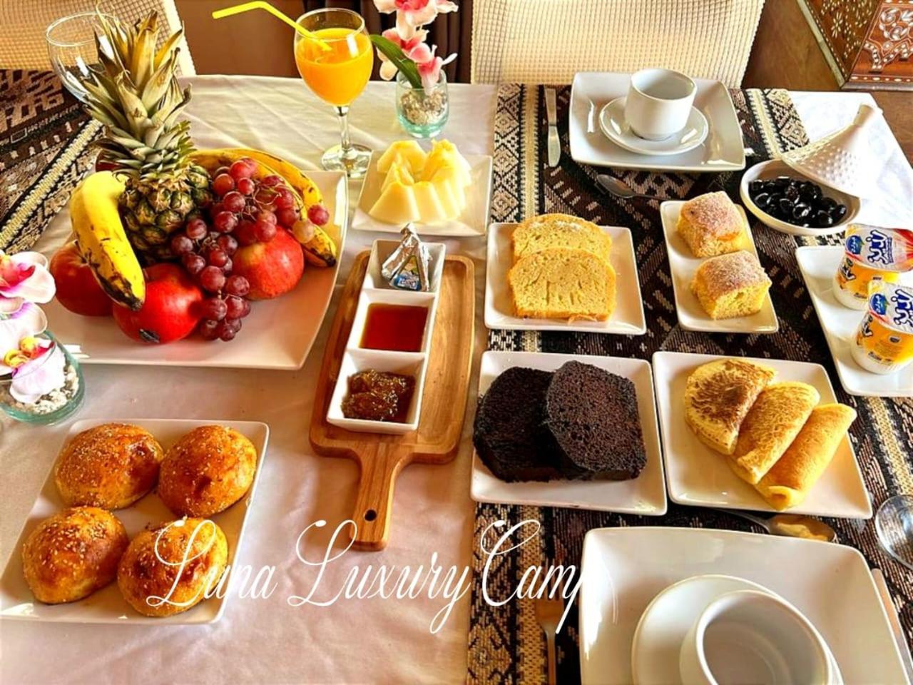 Отель Luna Luxury Camp Мерзуга Экстерьер фото